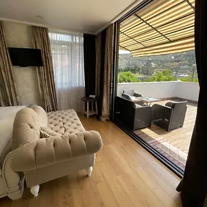 Rikhe Palace Boutique Hotel 4* تبليسي