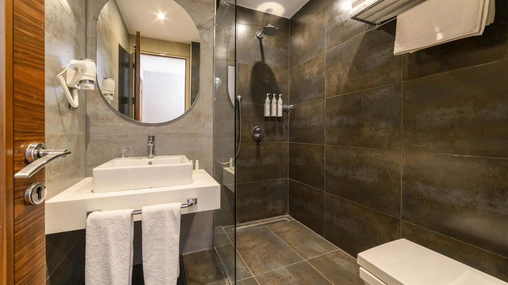 Four Points Flex By Sheraton Istanbul Taksim Square Hotel