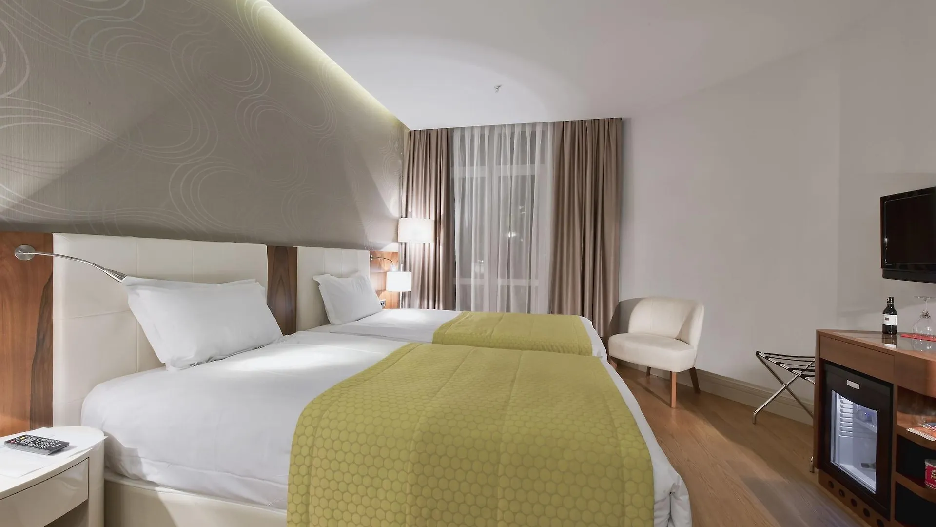 Hotel Four Points Flex By Sheraton Istanbul Taksim Square