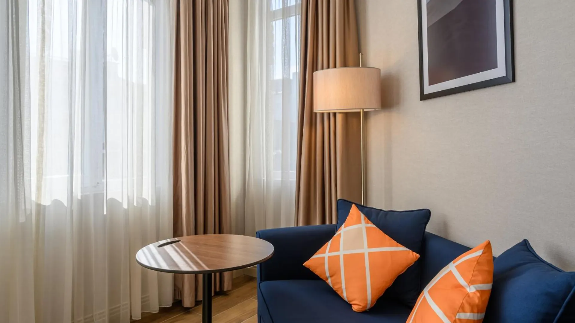 Four Points Flex By Sheraton Istanbul Taksim Square Hotel
