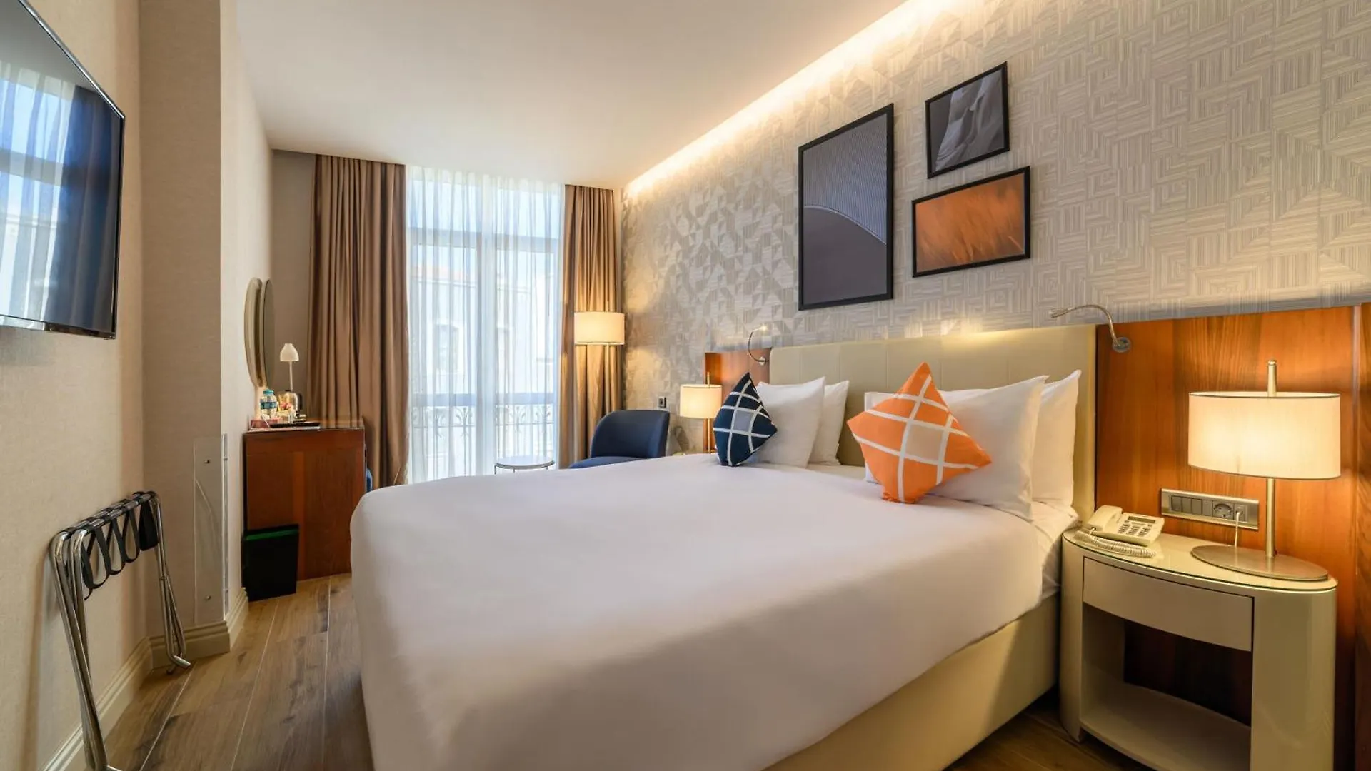 Four Points Flex By Sheraton Istanbul Taksim Square Turkey