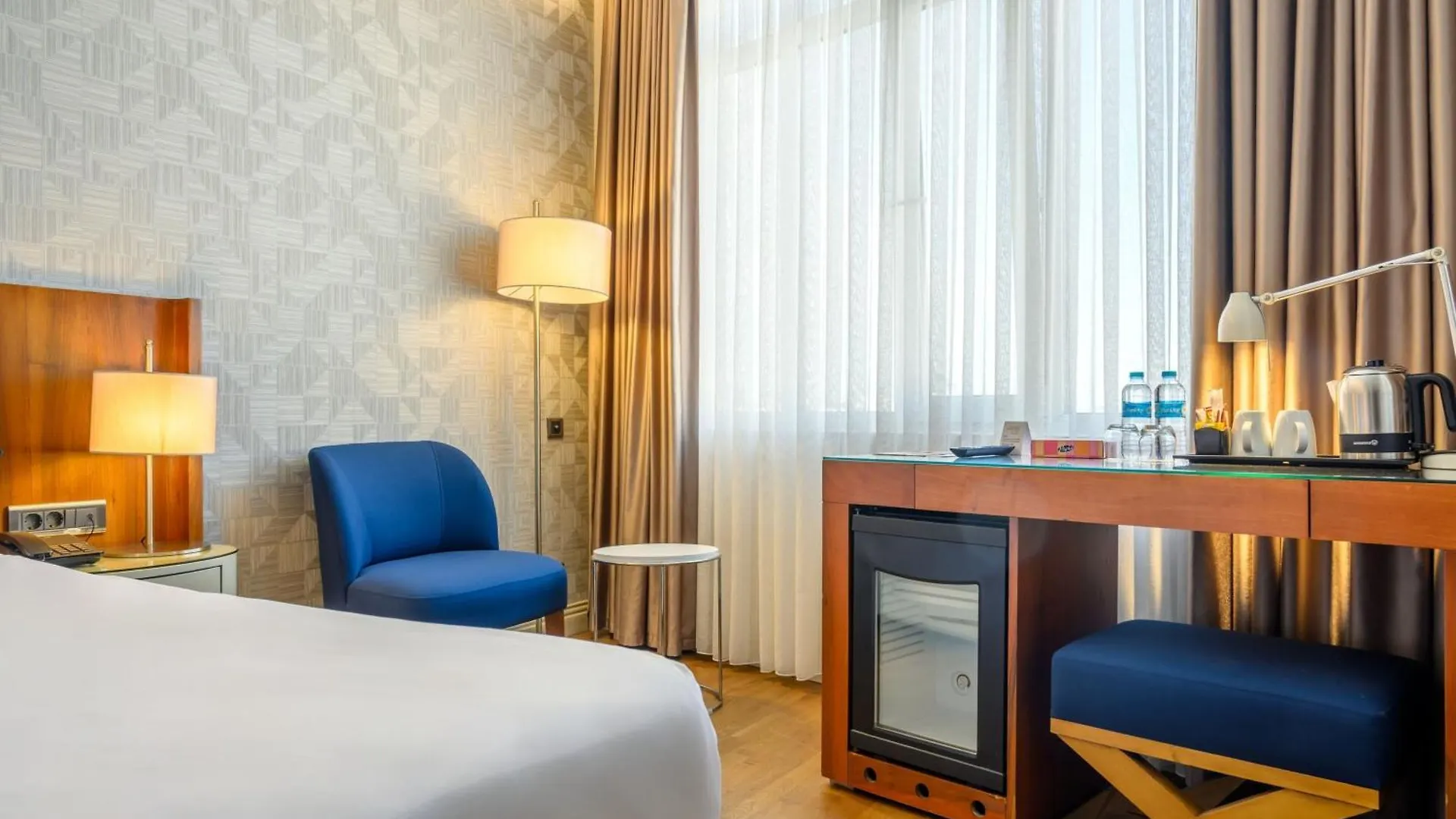 Four Points Flex By Sheraton Istanbul Taksim Square 4*,  Turkey