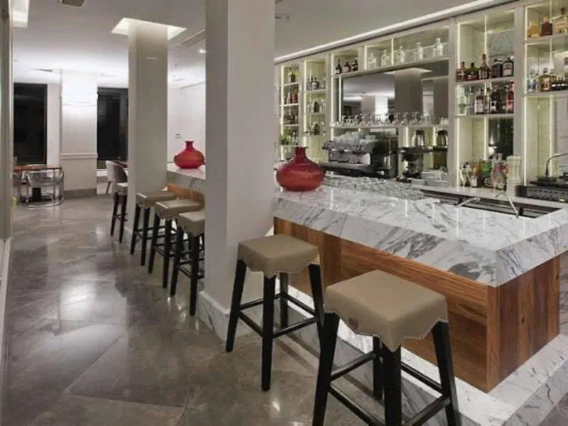 Four Points Flex By Sheraton Istanbul Taksim Square Hotel